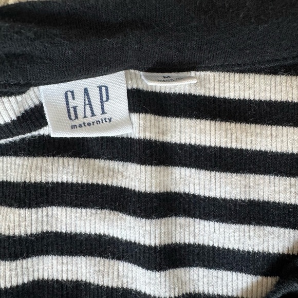 GAP Maternity Long Sleeve Henley Top Black & White Striped Size Medium M - Picture 5 of 6